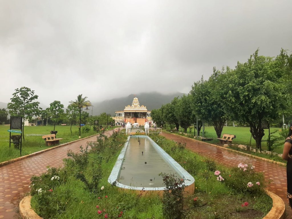 Hadshi Temple Near Pune